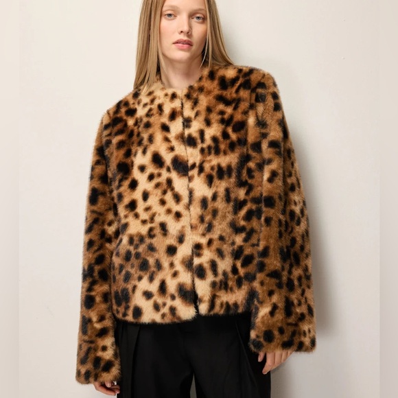 Jackets & Blazers - KHY - faux fur collarless jacket - NEW WITH TAGS